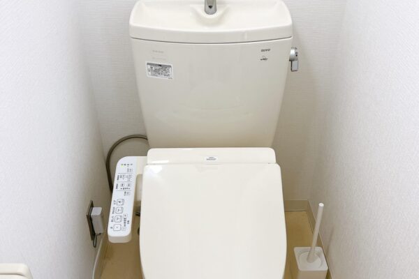 Toilet