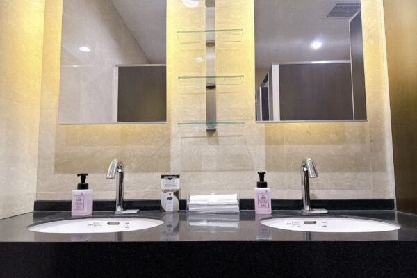 Rest room